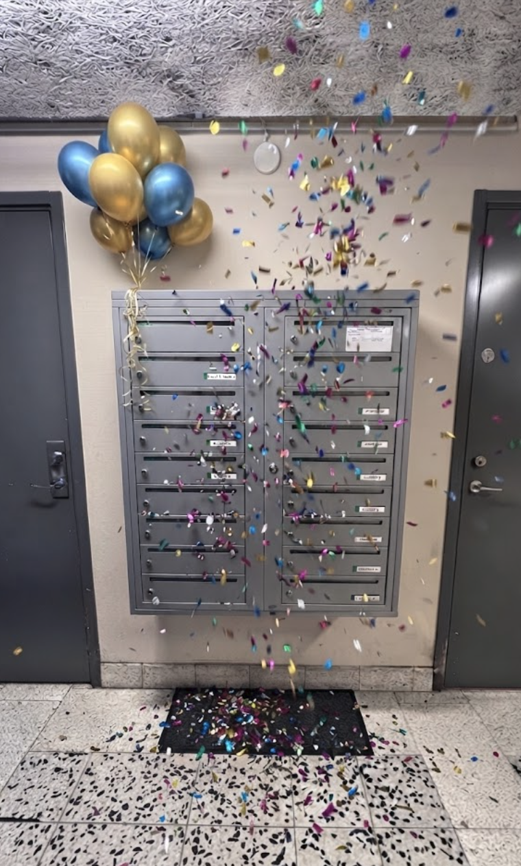 De nya postboxarna är äntligen på plats! 🎉